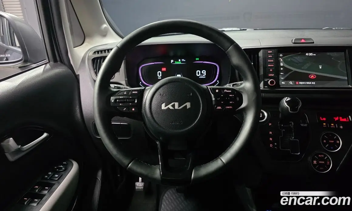 Kia Ray 2022 1.0 автомат (гидро), фото 19