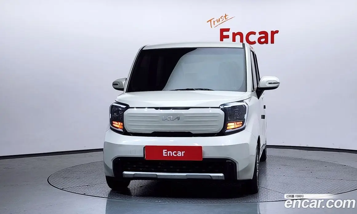 Kia Ray 2023 1.0 автомат (гидро), фото 3