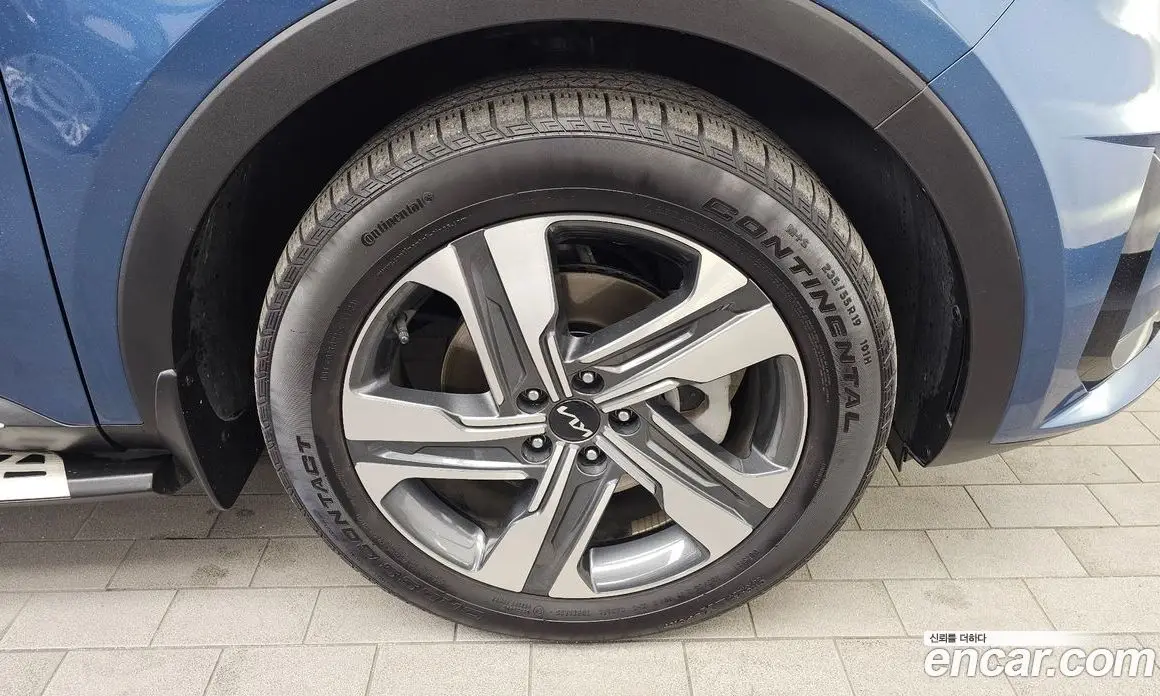 Kia Sorento 2023 1.6 автомат (гидро), фото 5