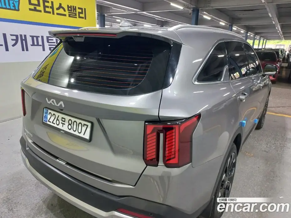 Kia Sorento 2024 2.2 автомат (гидро), фото 2 Kia Sorento 2024 2.2 автомат (гидро), фото 2
