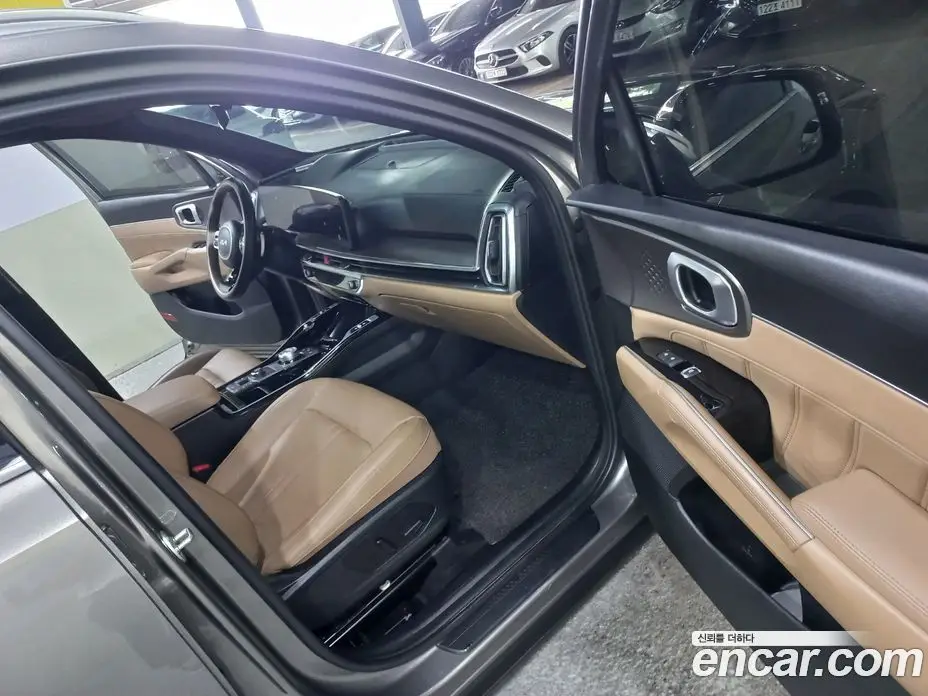 Kia Sorento 2024 2.2 автомат (гидро), фото 15 Kia Sorento 2024 2.2 автомат (гидро), фото 15
