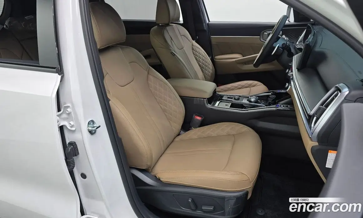 Kia Sorento 2025 1.6 автомат (гидро), фото 16 Kia Sorento 2025 1.6 автомат (гидро), фото 16