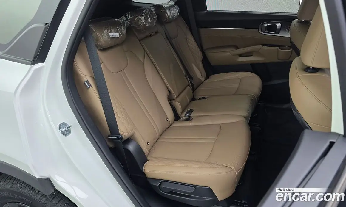 Kia Sorento 2025 1.6 автомат (гидро), фото 18 Kia Sorento 2025 1.6 автомат (гидро), фото 18