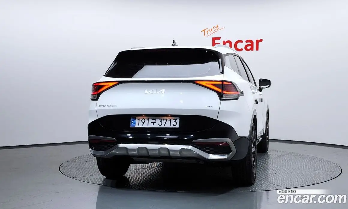 Kia Sportage 2023 1.6 автомат (гидро), фото 4
