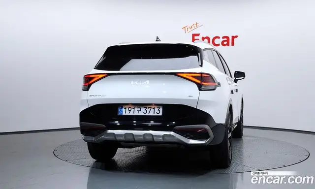 Kia Sportage 2023 1.6 автомат (гидро), миниатюра 4