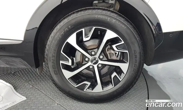 Kia Sportage 2023 1.6 автомат (гидро), миниатюра 7