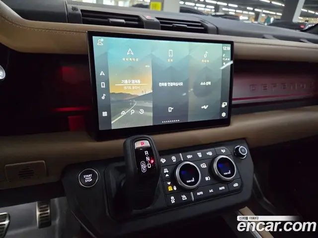 Land Rover Defender 2025 3.0 автомат (гидро), миниатюра 11 Land Rover Defender 2025 3.0 автомат (гидро), миниатюра 11
