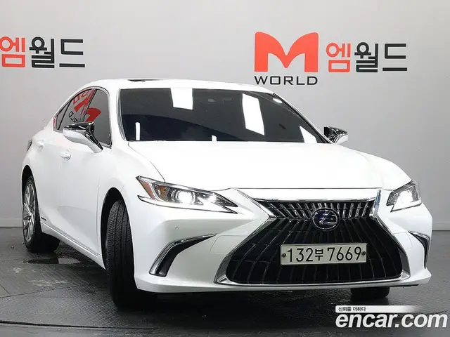 Lexus ES 2022 2.5 автомат (гидро), миниатюра 2 Lexus ES 2022 2.5 автомат (гидро), миниатюра 2