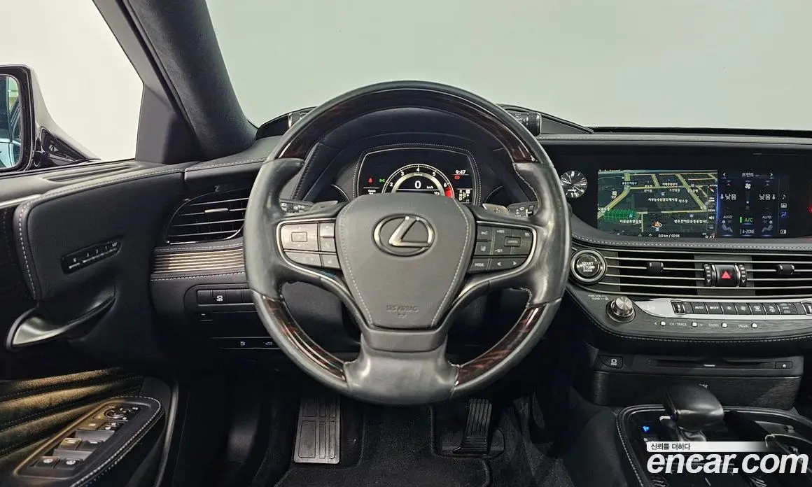 Lexus LS 2018 3.4 автомат (гидро), фото 12 Lexus LS 2018 3.4 автомат (гидро), фото 12
