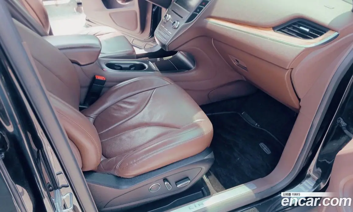 Lincoln MKC 2015 2.0 автомат (гидро), фото 9