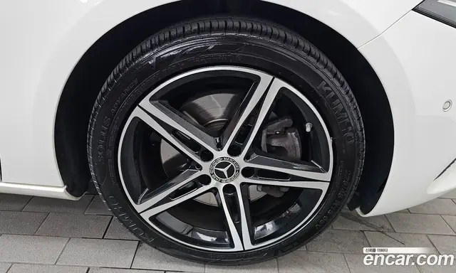 Mercedes-Benz A-Class 2020 2.0 автомат (гидро), миниатюра 7