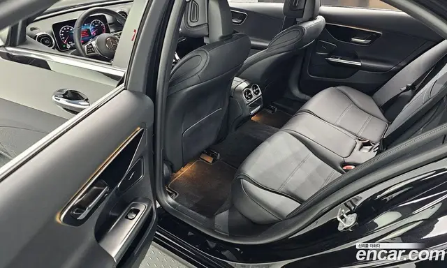 Mercedes-Benz C-Class 2024 2.0 автомат (гидро), миниатюра 11 Mercedes-Benz C-Class 2024 2.0 автомат (гидро), миниатюра 11