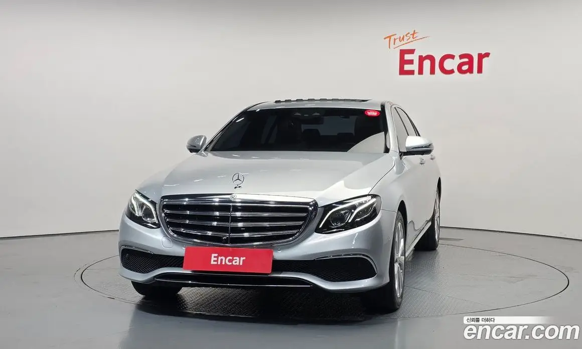 Mercedes-Benz E-Class 2017 2.0 автомат (гидро), фото 3 Mercedes-Benz E-Class 2017 2.0 автомат (гидро), фото 3