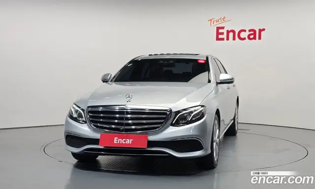 Mercedes-Benz E-Class 2017 2.0 автомат (гидро), миниатюра 3 Mercedes-Benz E-Class 2017 2.0 автомат (гидро), миниатюра 3