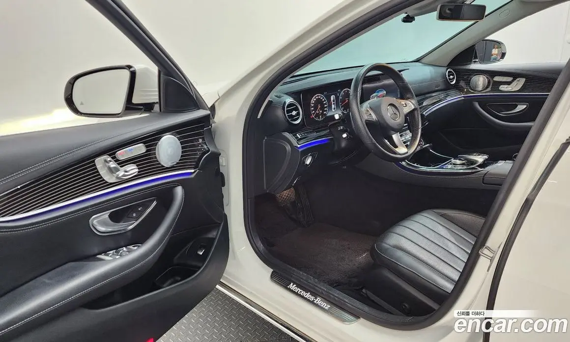 Mercedes-Benz E-Class 2018 3.0 автомат (гидро), фото 13 Mercedes-Benz E-Class 2018 3.0 автомат (гидро), фото 13
