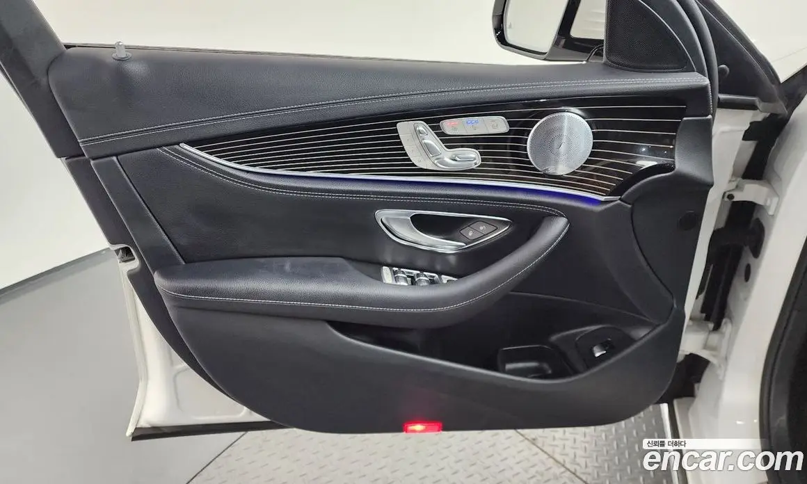 Mercedes-Benz E-Class 2018 3.0 автомат (гидро), фото 14 Mercedes-Benz E-Class 2018 3.0 автомат (гидро), фото 14