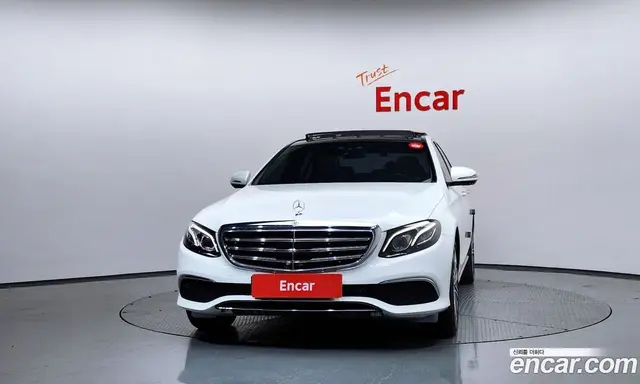 Mercedes-Benz E-Class 2018 3.0 автомат (гидро), миниатюра 3 Mercedes-Benz E-Class 2018 3.0 автомат (гидро), миниатюра 3