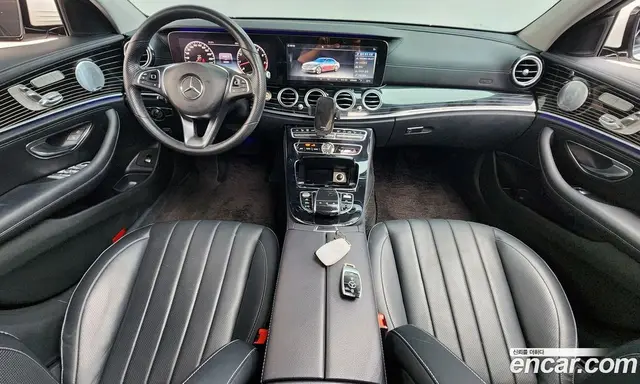 Mercedes-Benz E-Class 2018 3.0 автомат (гидро), миниатюра 10 Mercedes-Benz E-Class 2018 3.0 автомат (гидро), миниатюра 10