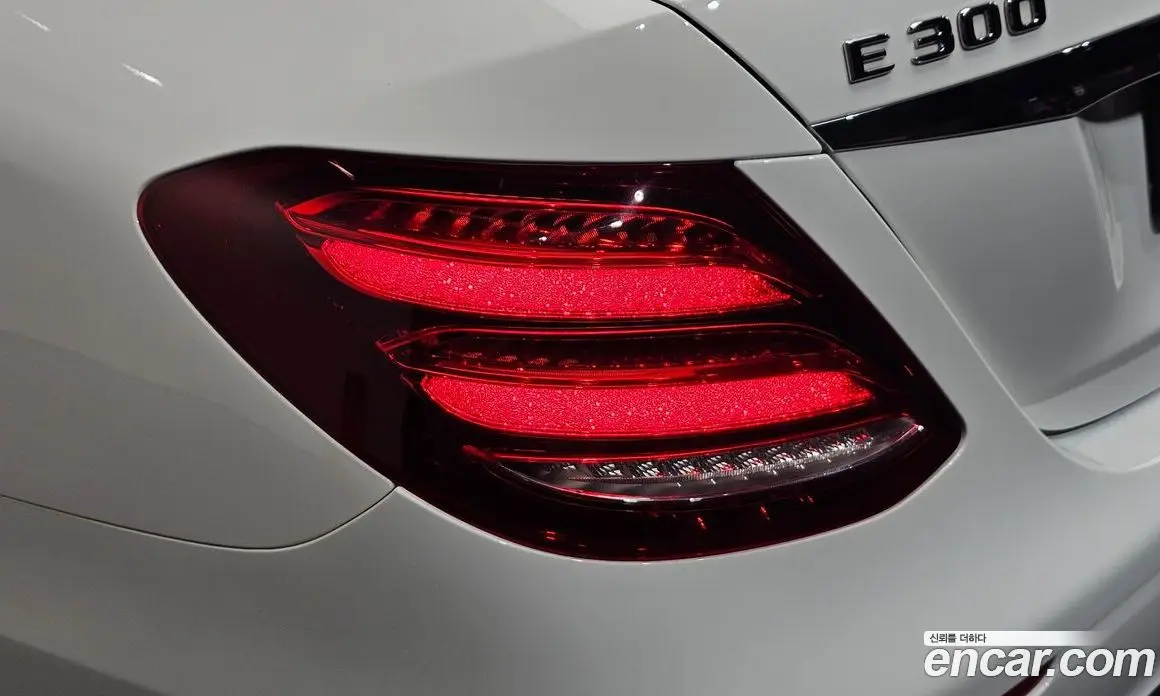Mercedes-Benz E-Class 2020 2.0 автомат (гидро), фото 9 Mercedes-Benz E-Class 2020 2.0 автомат (гидро), фото 9