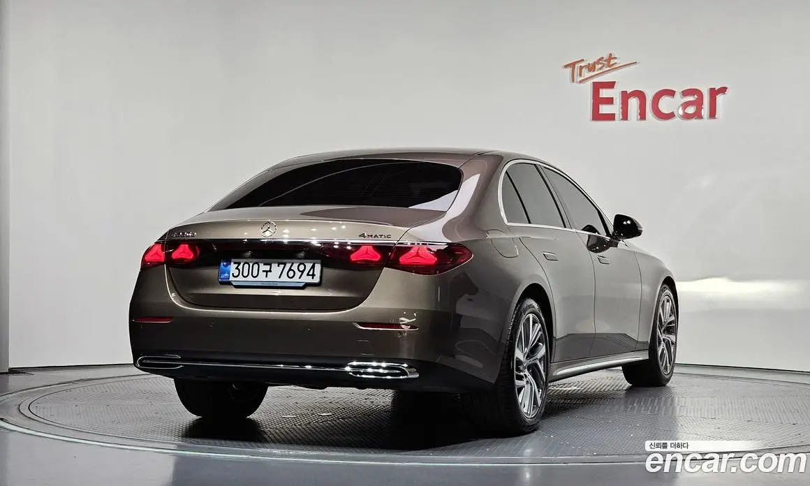 Mercedes-Benz E-Class 2025 2.0 автомат (гидро), фото 2 Mercedes-Benz E-Class 2025 2.0 автомат (гидро), фото 2