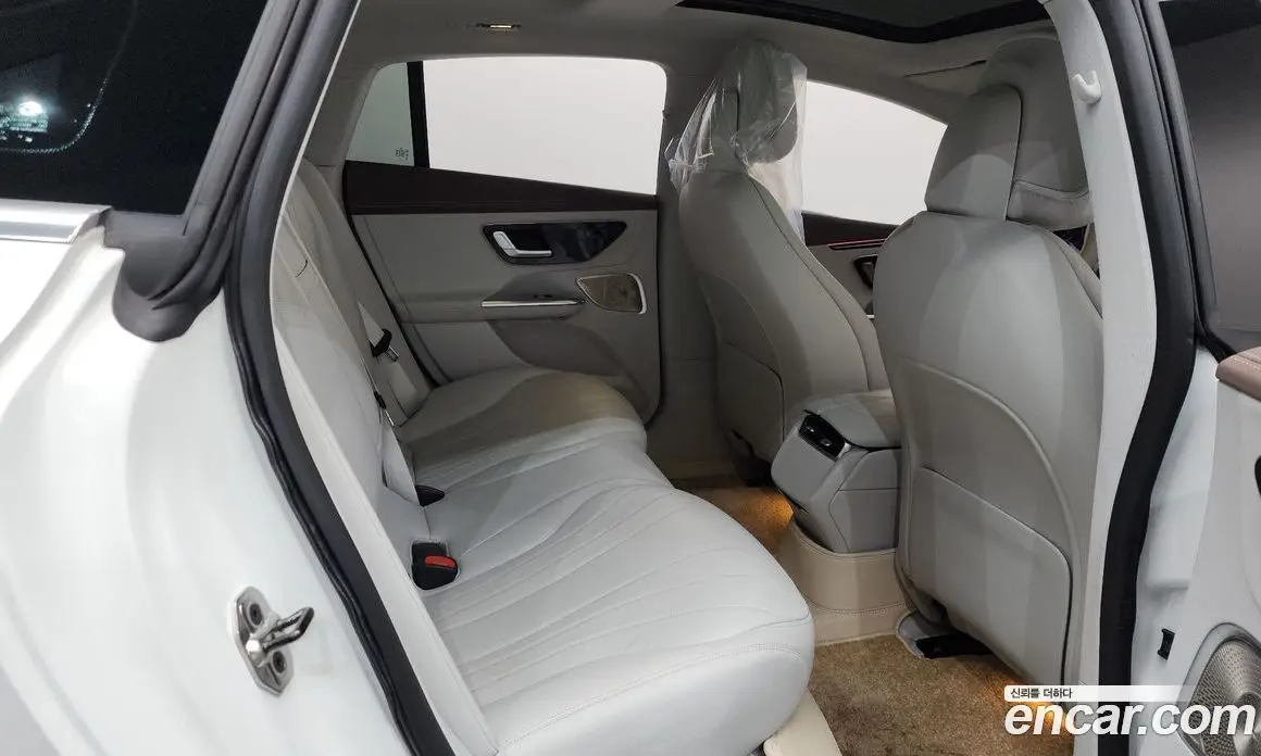 Mercedes-Benz EQE 2022 0.3 автомат (гидро), фото 17 Mercedes-Benz EQE 2022 0.3 автомат (гидро), фото 17