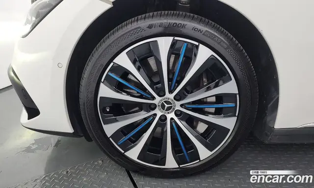 Mercedes-Benz EQE 2022 0.3 автомат (гидро), миниатюра 5 Mercedes-Benz EQE 2022 0.3 автомат (гидро), миниатюра 5