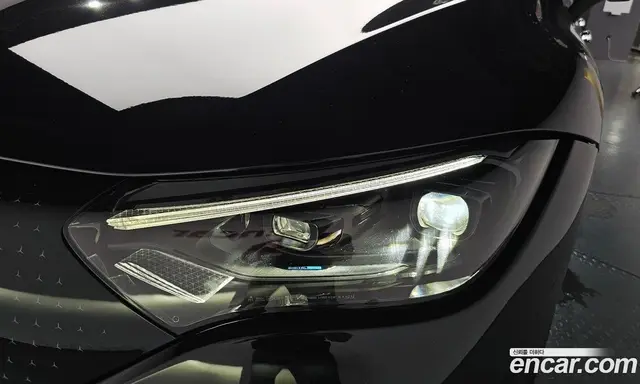 Mercedes-Benz EQE 2023 0.3 автомат (гидро), миниатюра 7 Mercedes-Benz EQE 2023 0.3 автомат (гидро), миниатюра 7