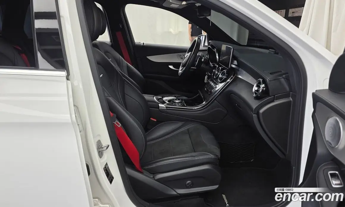 Mercedes-Benz GLC-Class 2019 4.0 автомат (гидро), фото 17 Mercedes-Benz GLC-Class 2019 4.0 автомат (гидро), фото 17