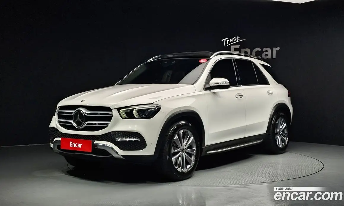 Mercedes-Benz GLE-Class 2022 2.0 автомат (гидро), фото 1 Mercedes-Benz GLE-Class 2022 2.0 автомат (гидро), фото 1