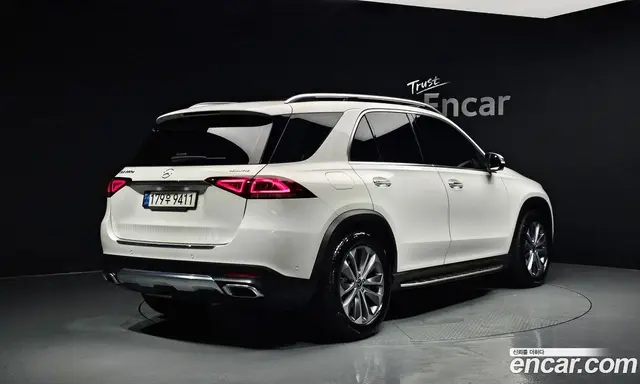 Mercedes-Benz GLE-Class 2022 2.0 автомат (гидро), миниатюра 2 Mercedes-Benz GLE-Class 2022 2.0 автомат (гидро), миниатюра 2