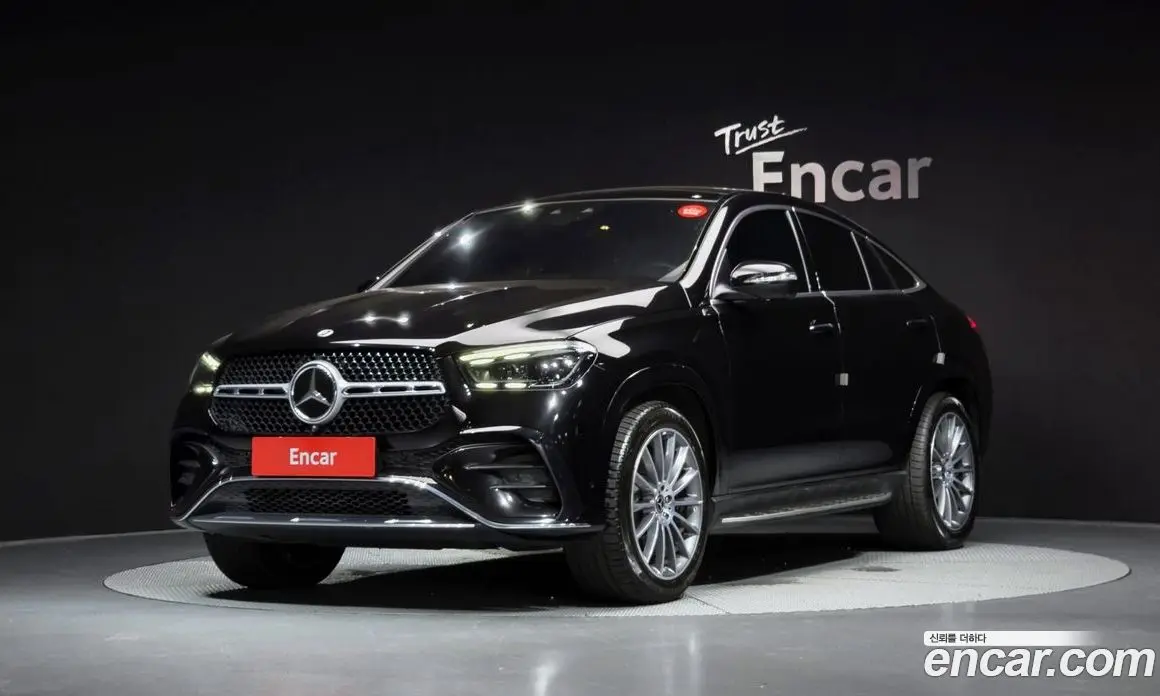 Mercedes-Benz GLE-Class 2023 3.0 автомат (гидро), фото 1 Mercedes-Benz GLE-Class 2023 3.0 автомат (гидро), фото 1