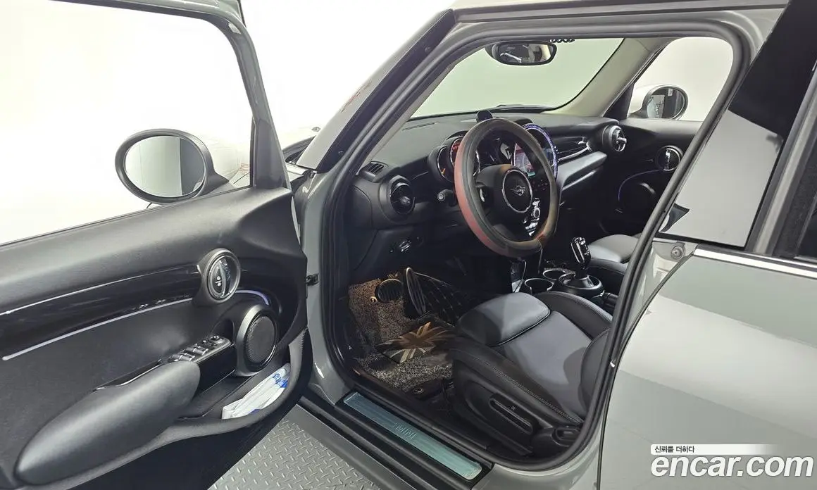Mini Cooper 2022 1.5 автомат (гидро), фото 13