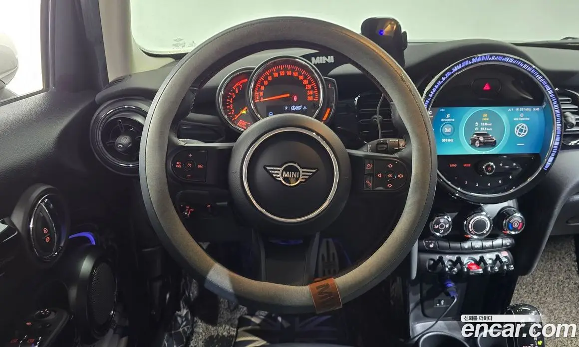 Mini Cooper 2022 1.5 автомат (гидро), фото 18
