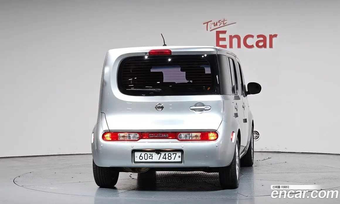 Nissan Cube 2011 1.8 автомат (гидро), фото 4 Nissan Cube 2011 1.8 автомат (гидро), фото 4