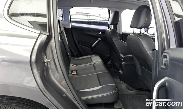 Peugeot 2008 2017 1.6 автомат (гидро), миниатюра 12