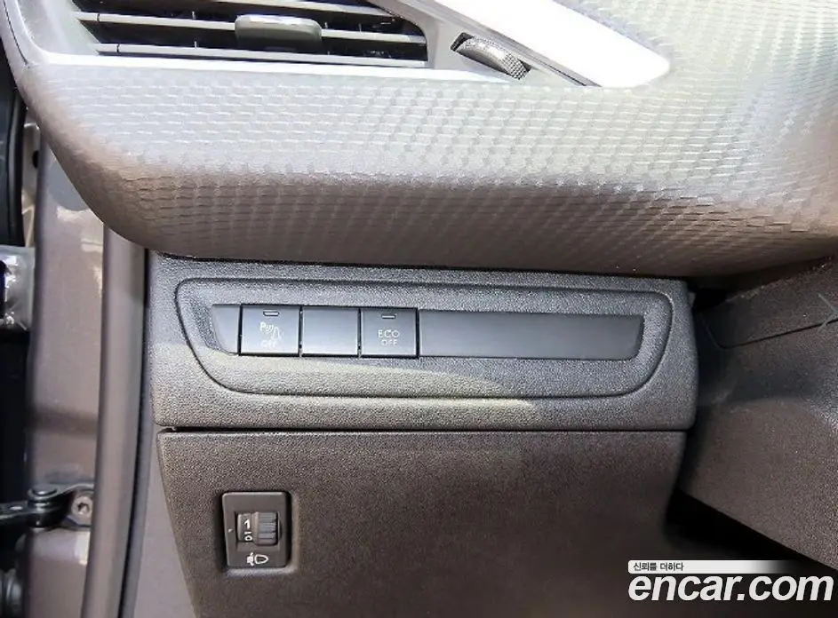 Peugeot 2008 2019 1.5 автомат (гидро), фото 12