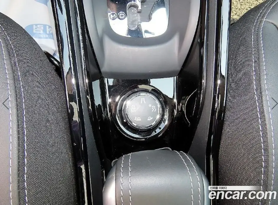 Peugeot 2008 2019 1.5 автомат (гидро), фото 13