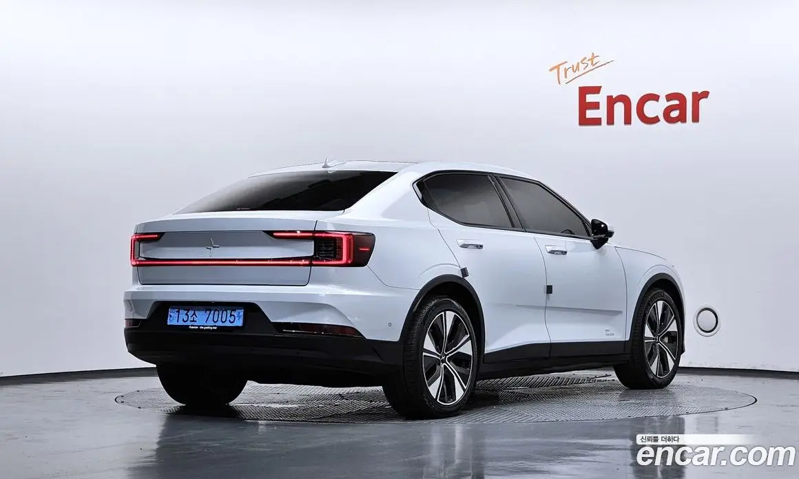 Polestar Polestar 2 2024 0.2 автомат (гидро), фото 2 Polestar Polestar 2 2024 0.2 автомат (гидро), фото 2