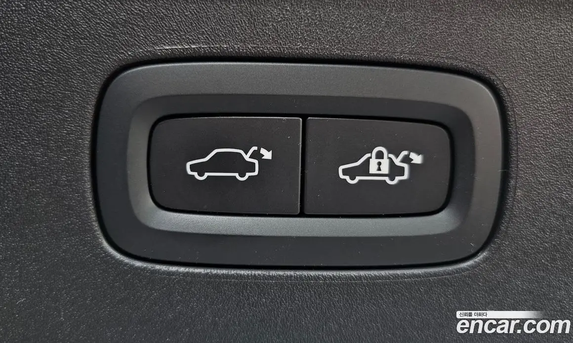 Polestar Polestar 2 2024 0.2 автомат (гидро), фото 24 Polestar Polestar 2 2024 0.2 автомат (гидро), фото 24