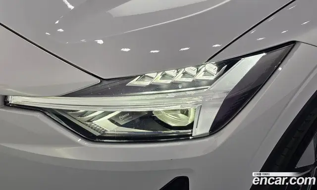 Polestar Polestar 2 2024 0.2 автомат (гидро), миниатюра 8 Polestar Polestar 2 2024 0.2 автомат (гидро), миниатюра 8