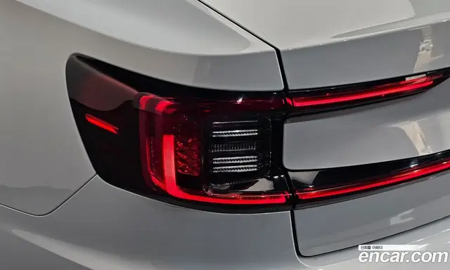 Polestar Polestar 2 2024 0.2 автомат (гидро), миниатюра 9 Polestar Polestar 2 2024 0.2 автомат (гидро), миниатюра 9