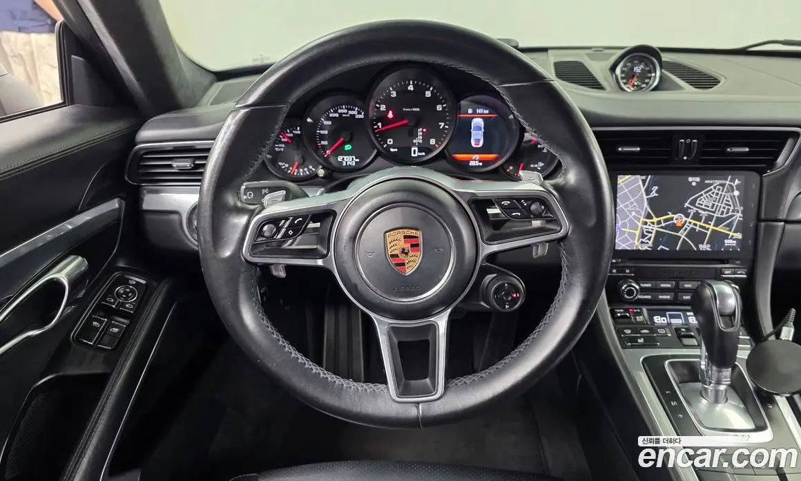 Porsche 911 2017 3.0 автомат (гидро), фото 13 Porsche 911 2017 3.0 автомат (гидро), фото 13