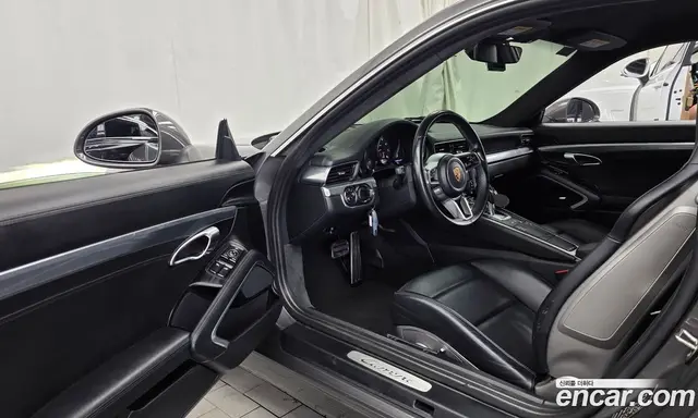 Porsche 911 2017 3.0 автомат (гидро), миниатюра 10 Porsche 911 2017 3.0 автомат (гидро), миниатюра 10