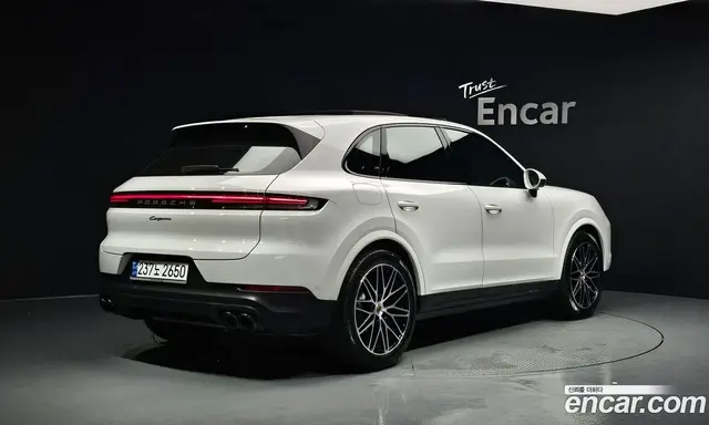 Porsche Cayenne 2024 3.0 автомат (гидро), миниатюра 1 Porsche Cayenne 2024 3.0 автомат (гидро), миниатюра 1