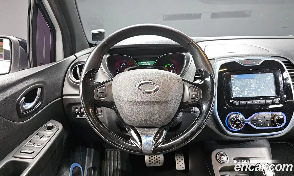 Renault (Samsung) QM3 2017 1.5 автомат (гидро), фото 12 Renault (Samsung) QM3 2017 1.5 автомат (гидро), фото 12
