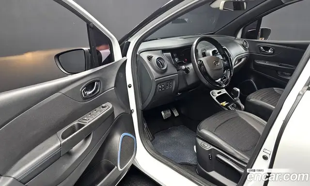 Renault (Samsung) QM3 2017 1.5 автомат (гидро), миниатюра 10 Renault (Samsung) QM3 2017 1.5 автомат (гидро), миниатюра 10