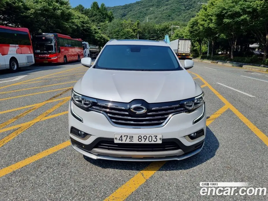 Renault (Samsung) QM6 2016 2.0 автомат (вариатор), фото 1 Renault (Samsung) QM6 2016 2.0 автомат (вариатор), фото 1