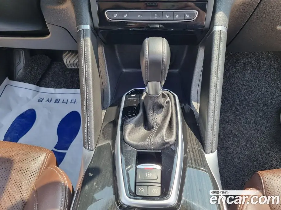 Renault (Samsung) QM6 2016 2.0 автомат (вариатор), фото 10 Renault (Samsung) QM6 2016 2.0 автомат (вариатор), фото 10