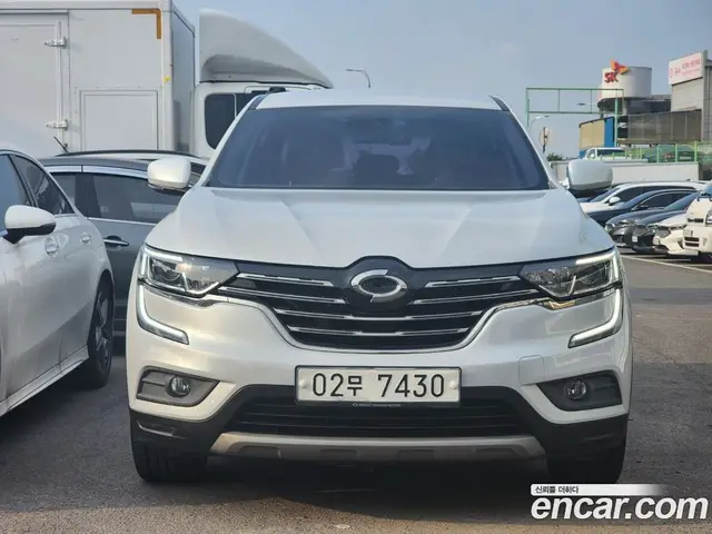 Renault (Samsung) QM6 2017 2.0 автомат (гидро), миниатюра 3 Renault (Samsung) QM6 2017 2.0 автомат (гидро), миниатюра 3