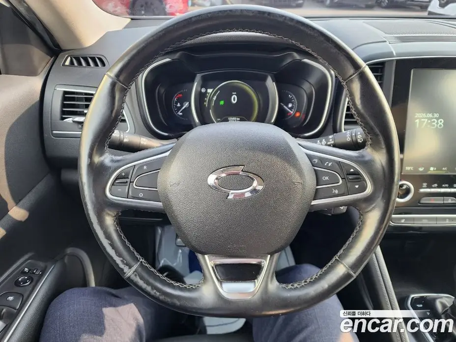 Renault (Samsung) QM6 2017 2.0 автомат (гидро), фото 8 Renault (Samsung) QM6 2017 2.0 автомат (гидро), фото 8